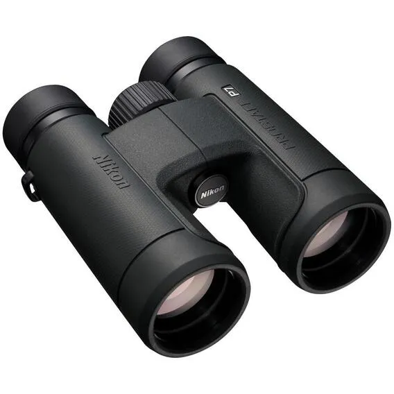 NIKON PROSTAFF P7