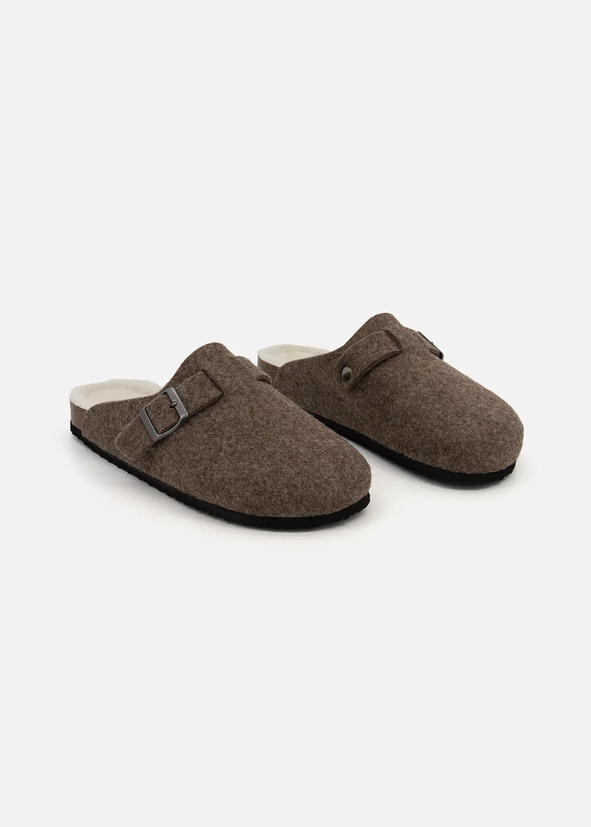 Buckle Felt Clog Slippers - TAUPE