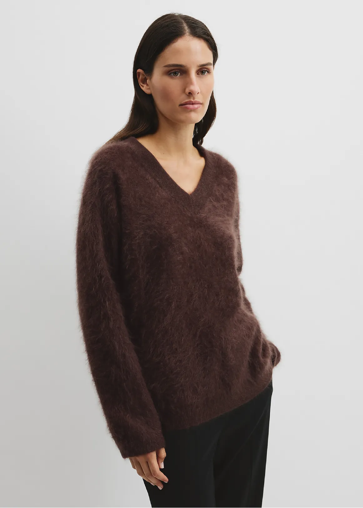 Cashmere V-Neck Knit - COCOA BEAN