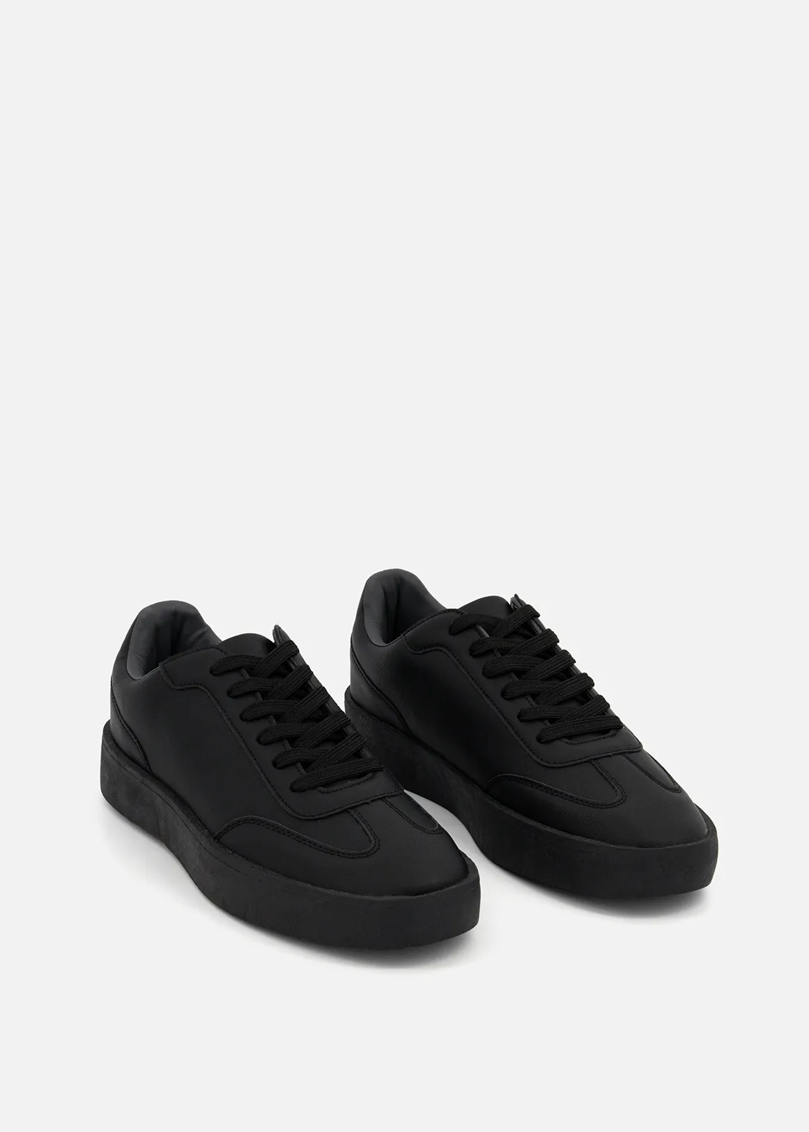 Contrast Detail Court Sneakers - X BLACK