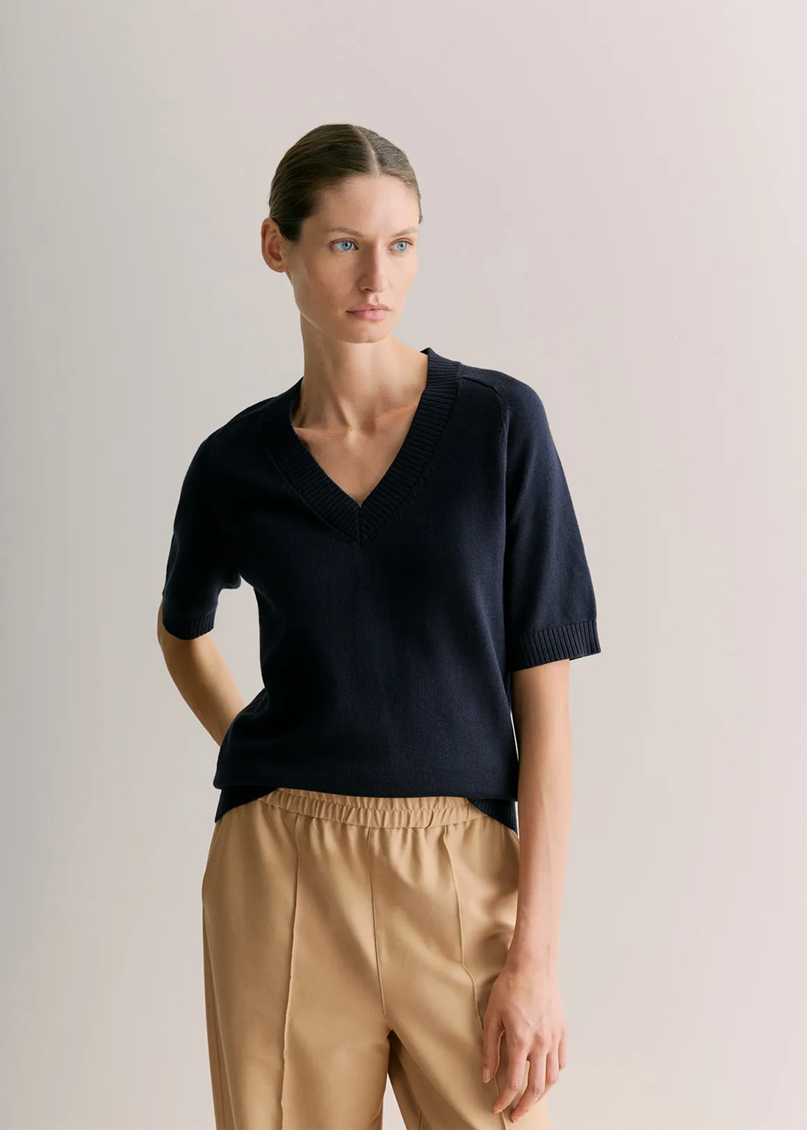 Cotton Cashmere V Neck Knit Top - NAVY