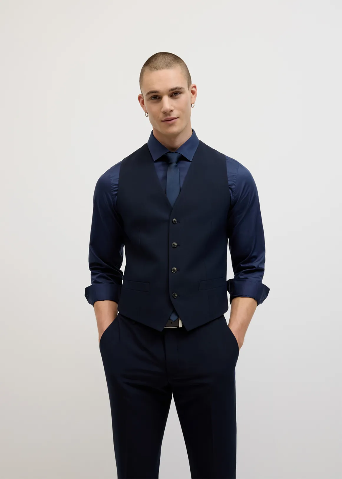 Elijah Tailored Vest - NAVY