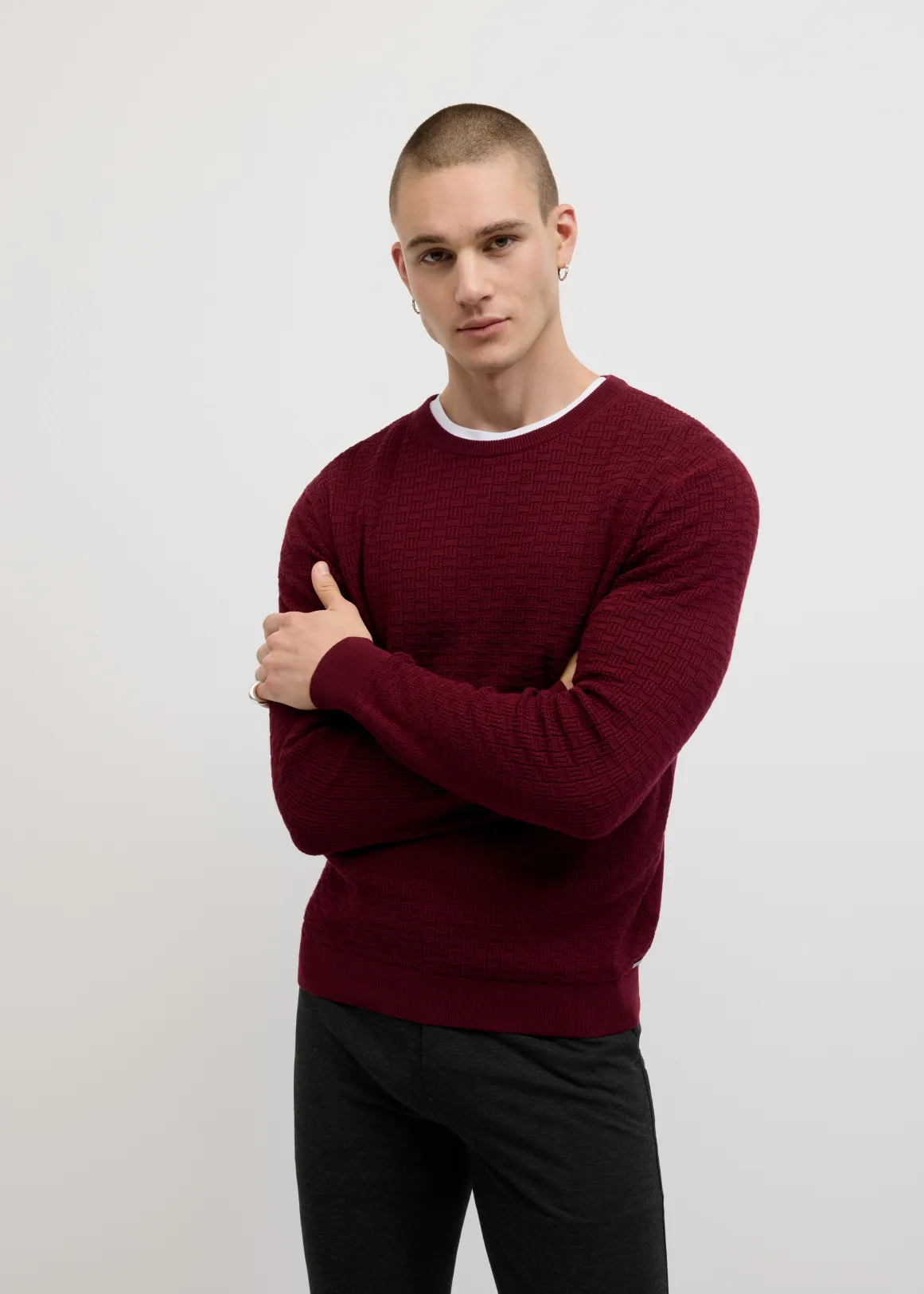Elvin Geo Textured Crew Knit - BURGUNDY