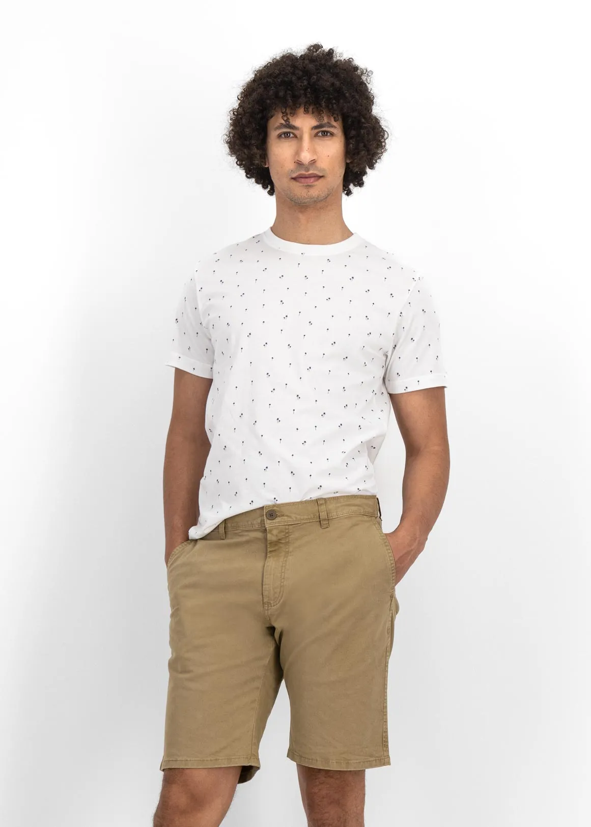 Flat Front Slim Fit Chino Shorts - CAMEL