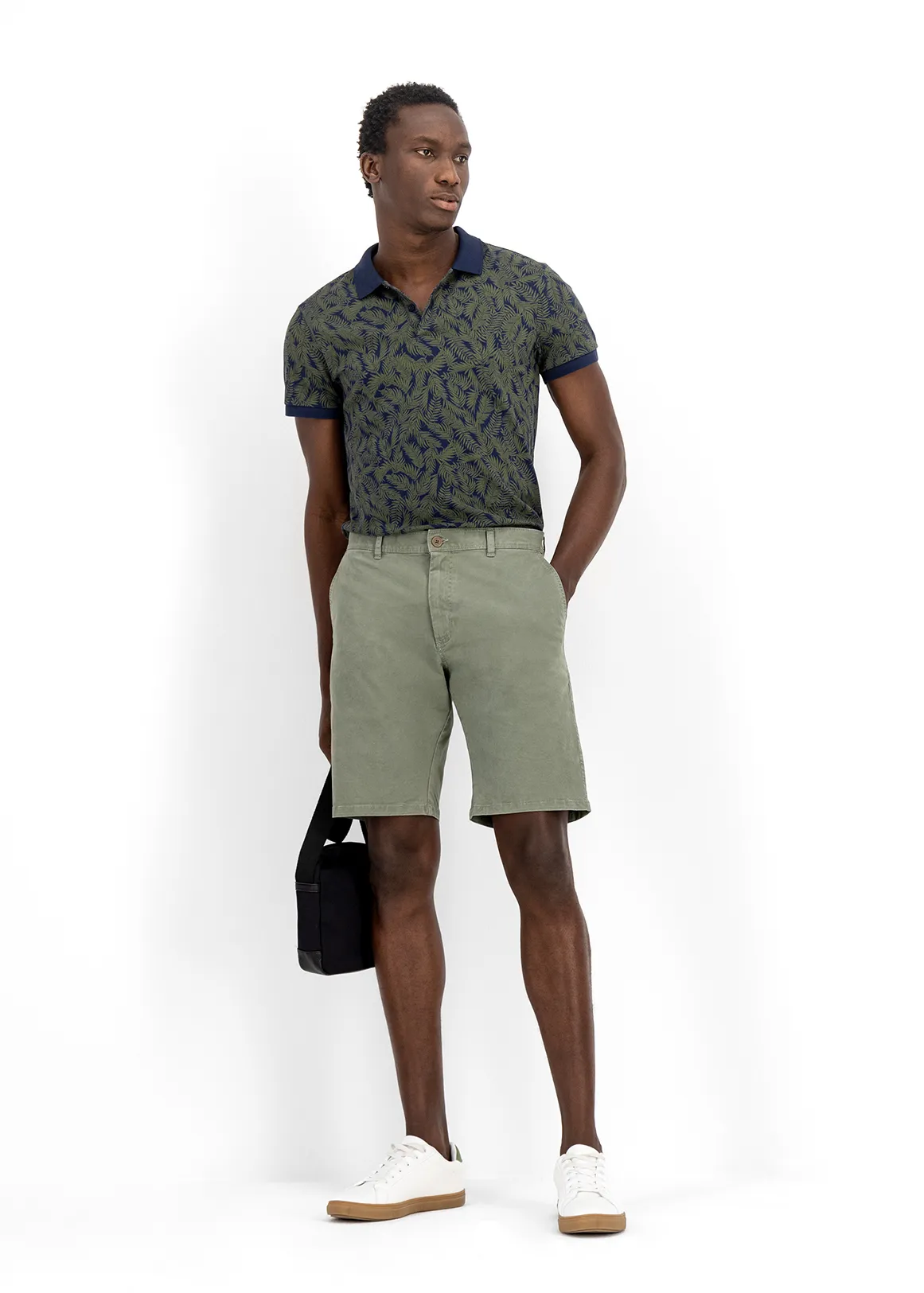 Flat Front Slim Fit Chino Shorts - KHAKI