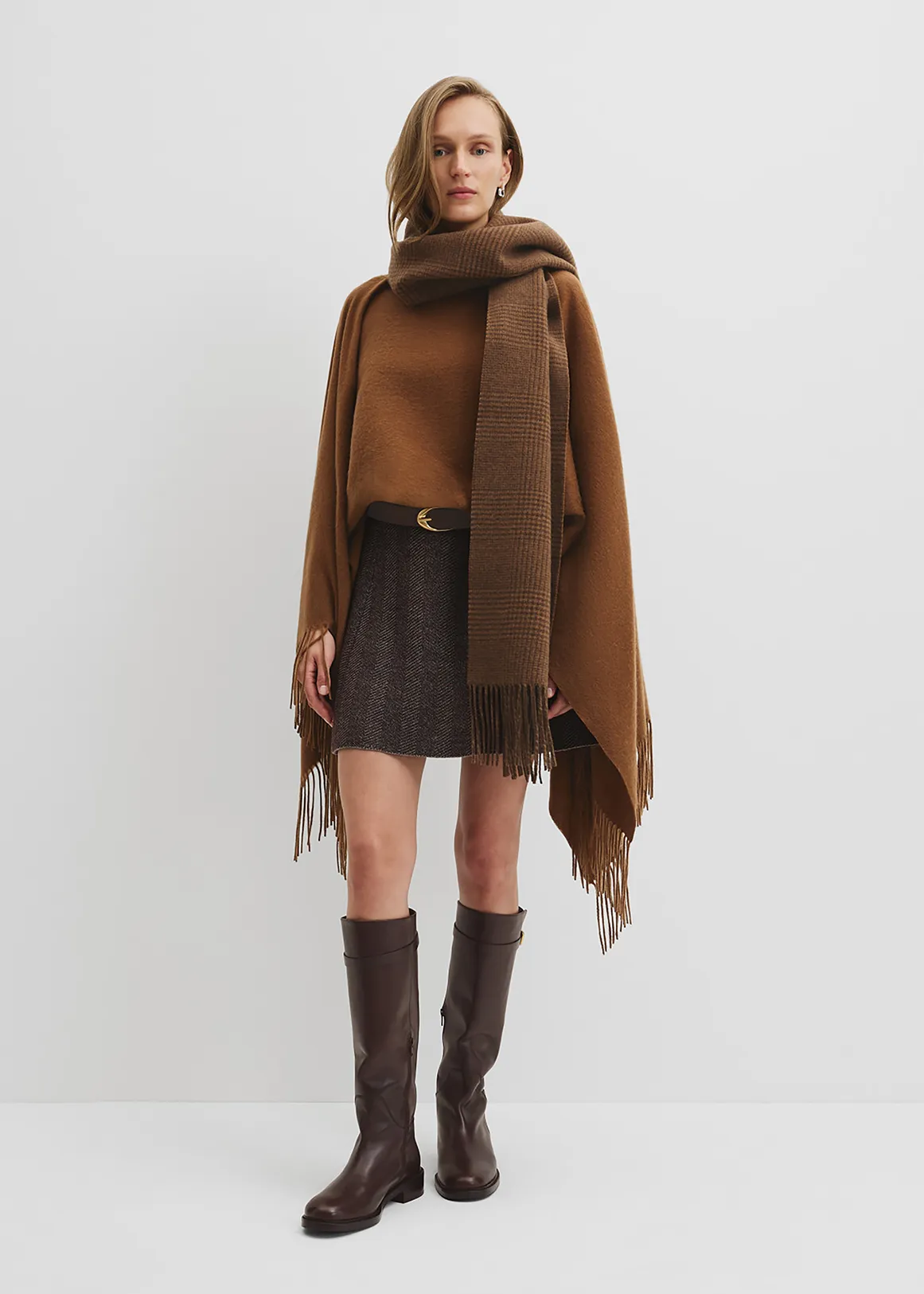 Fringed Woven Scarf - CHOCOLATE