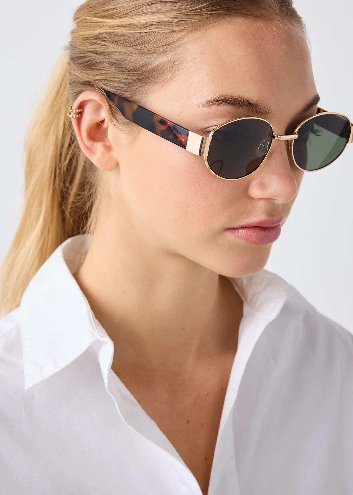 Green Lense Oval Sunglasses - GOLD