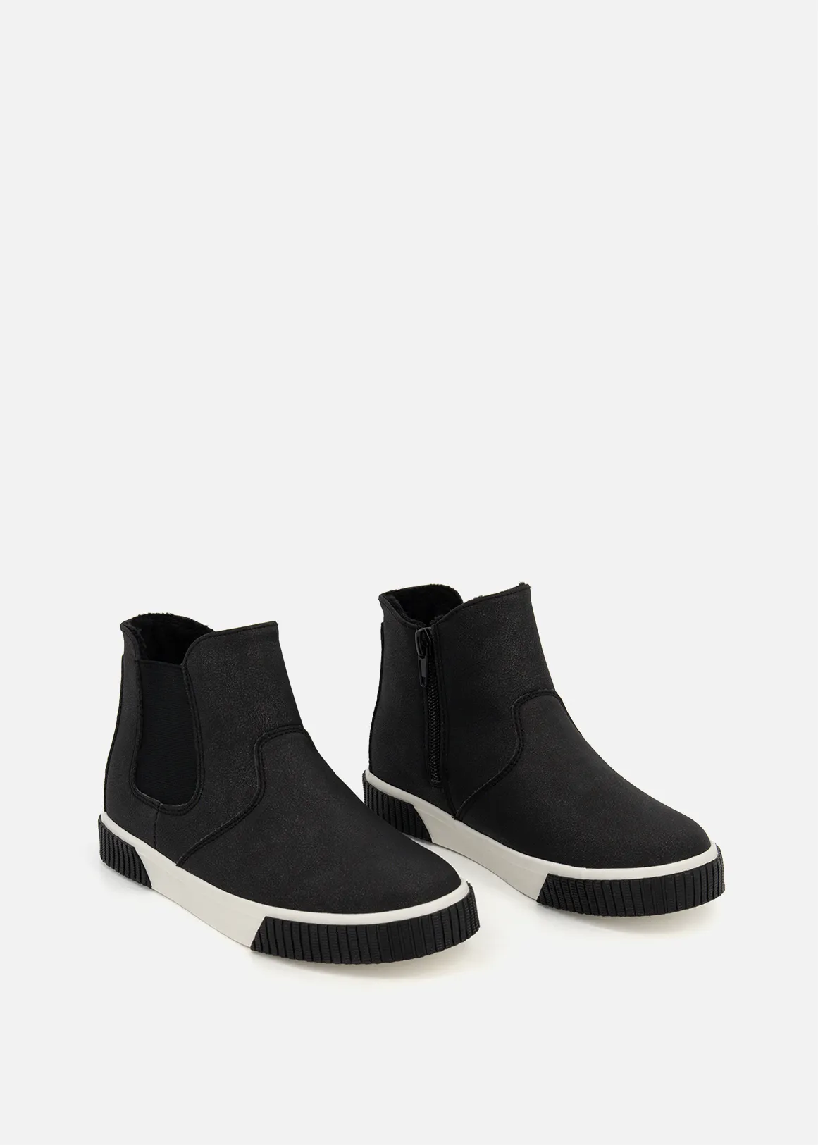 Gusset Hybrid High Top sneakers  (Size 5-13) Younger Girl - BLACK