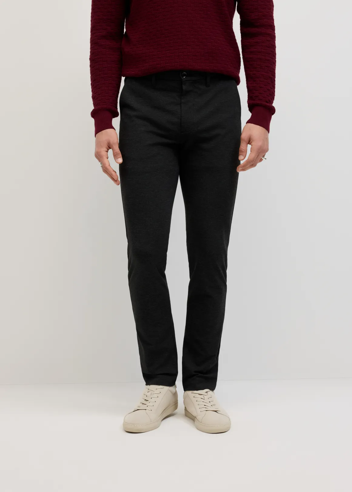 Isaac Performance Chino - CHARCOAL