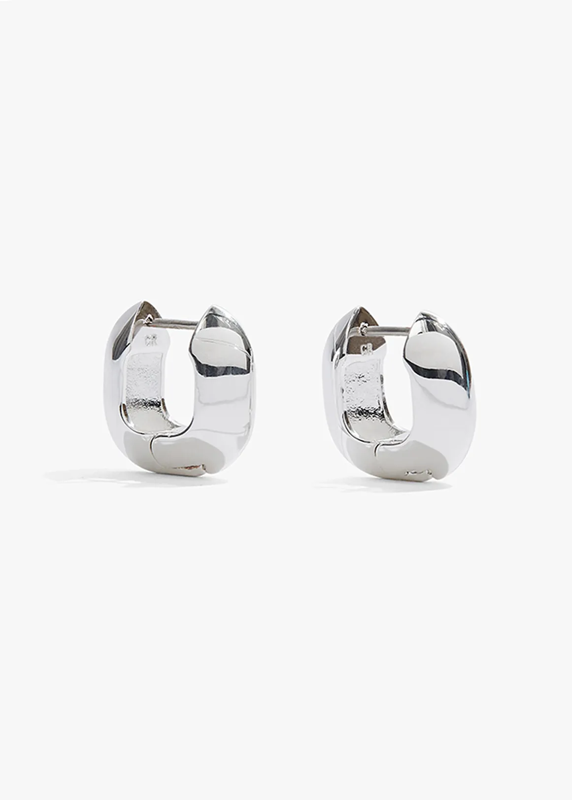 Jada Hoop Earring - SILVER