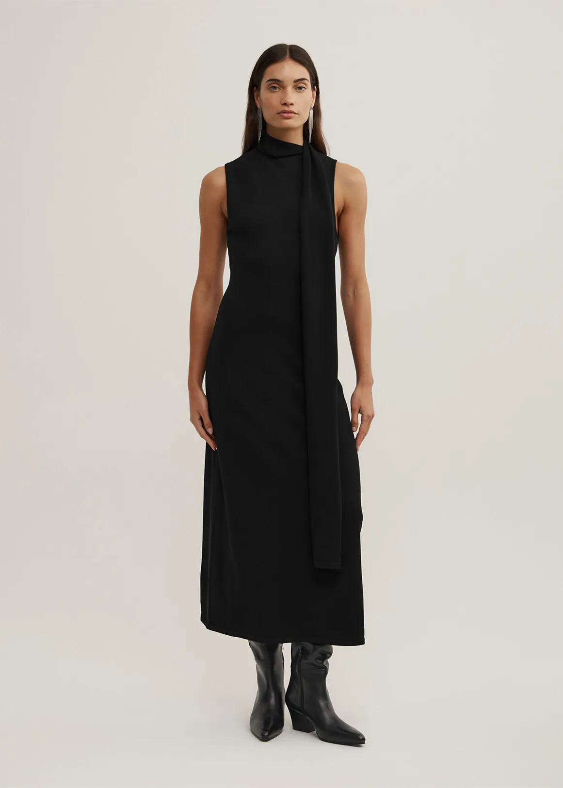 Knit Scarf Dress - BLACK