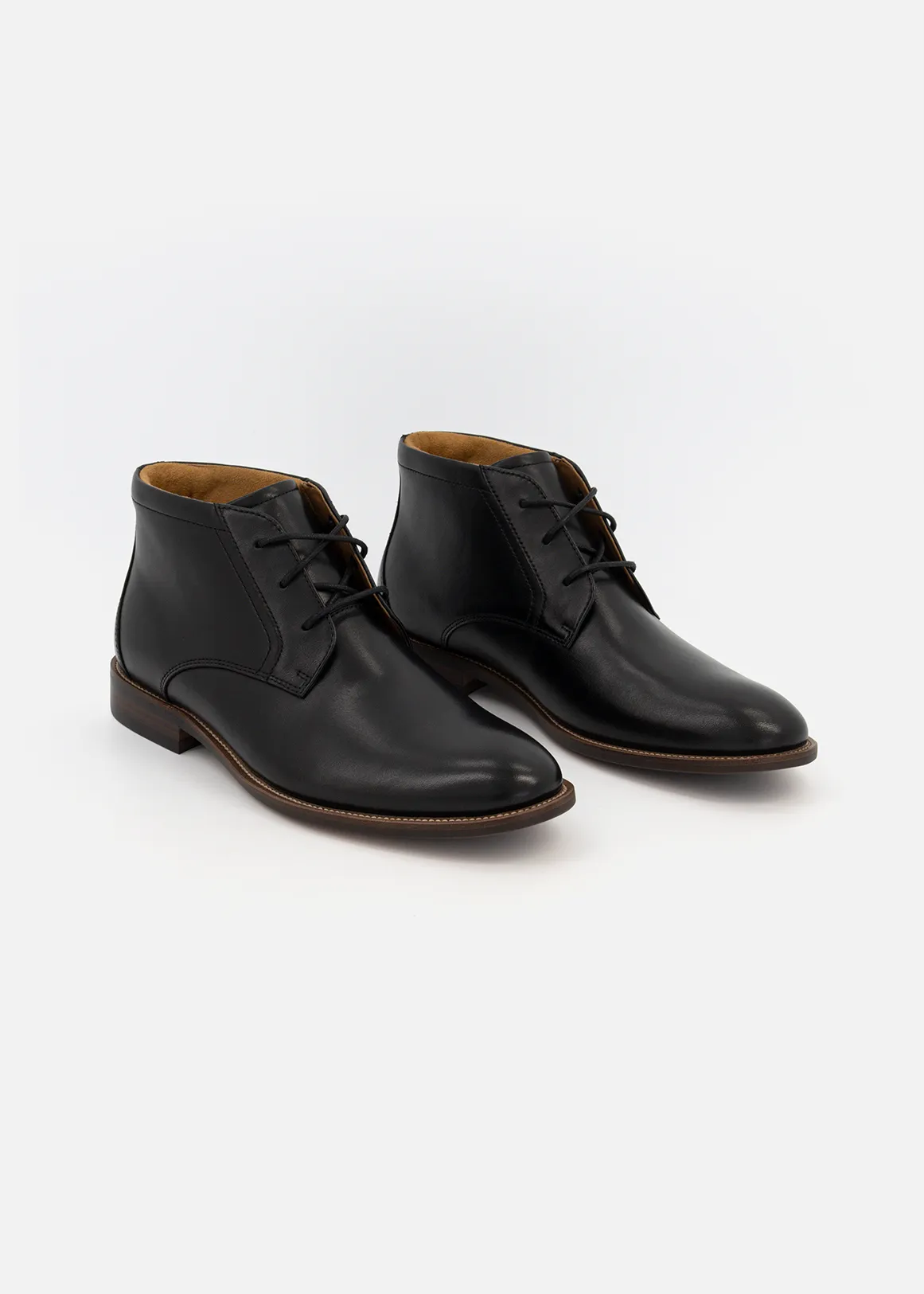 Leather Chukka Boots - BLACK