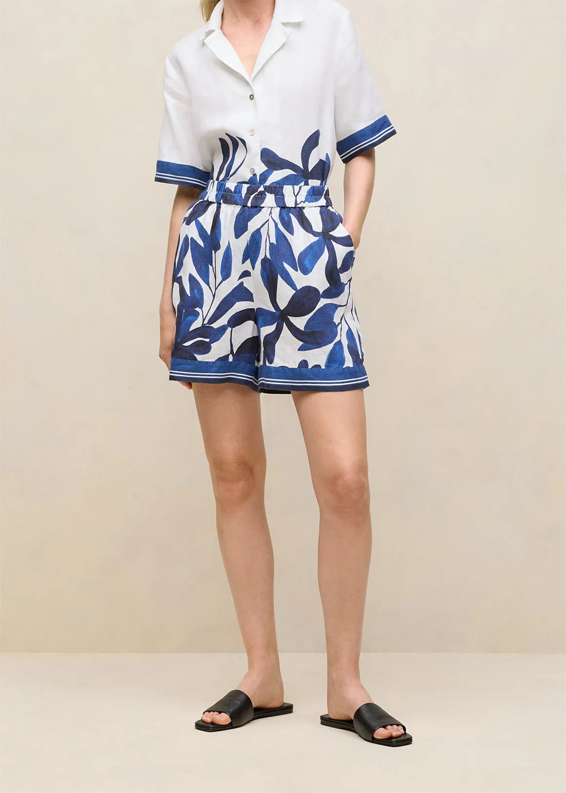Marea Border Stripe Linen Short - WHITE