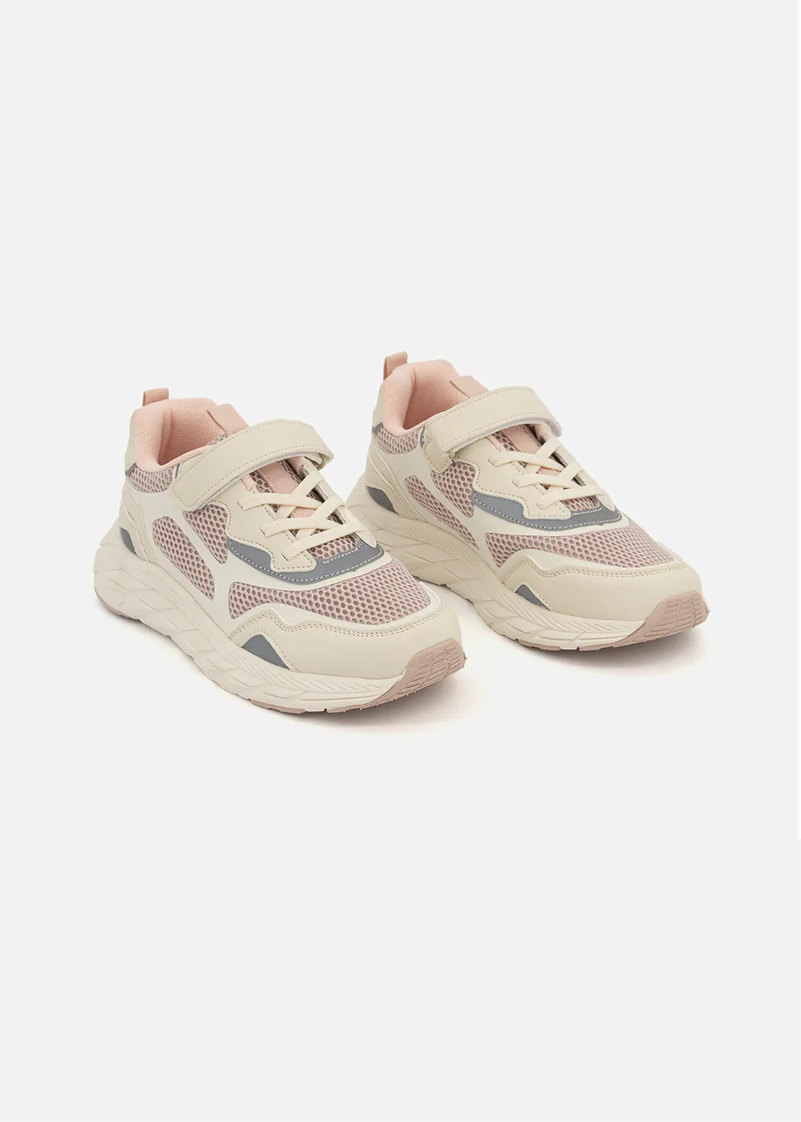 Mesh Strap Trainers (Size 12-6) Older Girl - X WHITE