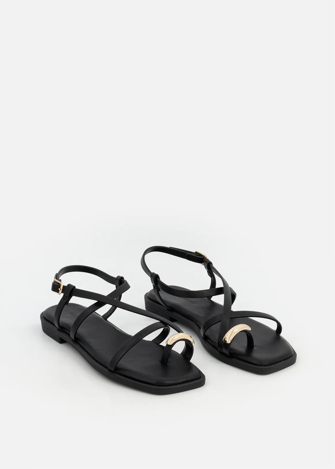 Metallic Detail Strappy Toe Post Sandals - BLACK