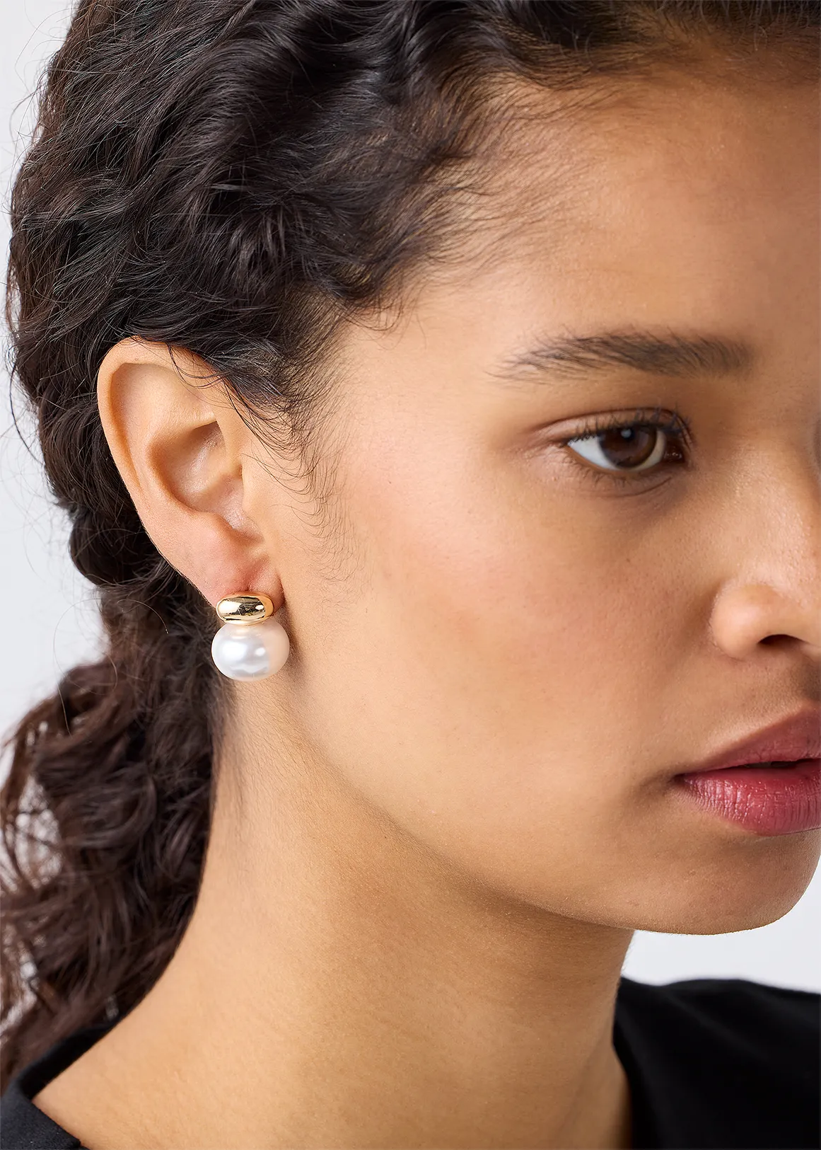 Oval Faux Pearl Studs - X CREAM