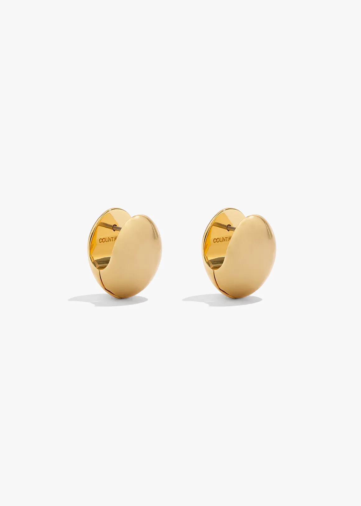 Oval Huggie Earring - GOLD