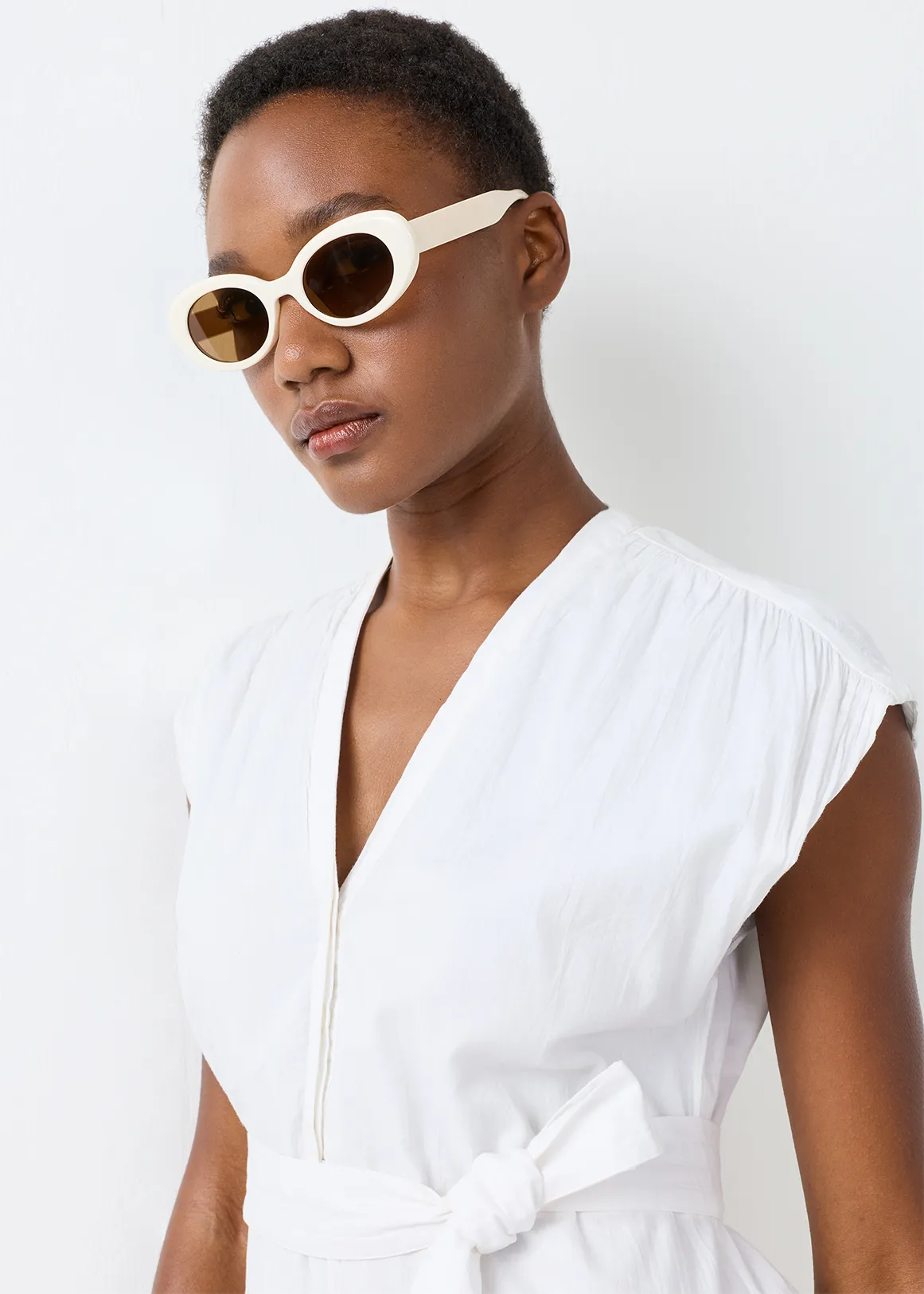 Oval Sunglasses - CREAM