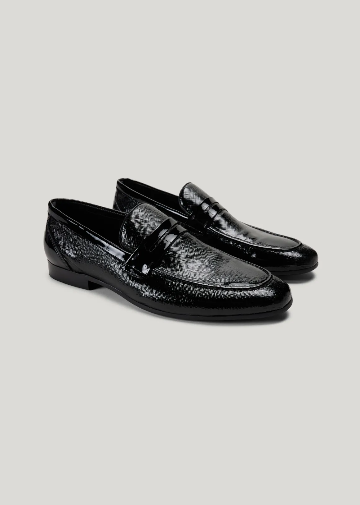 Patent Saffiano Texture Loafers - BLACK