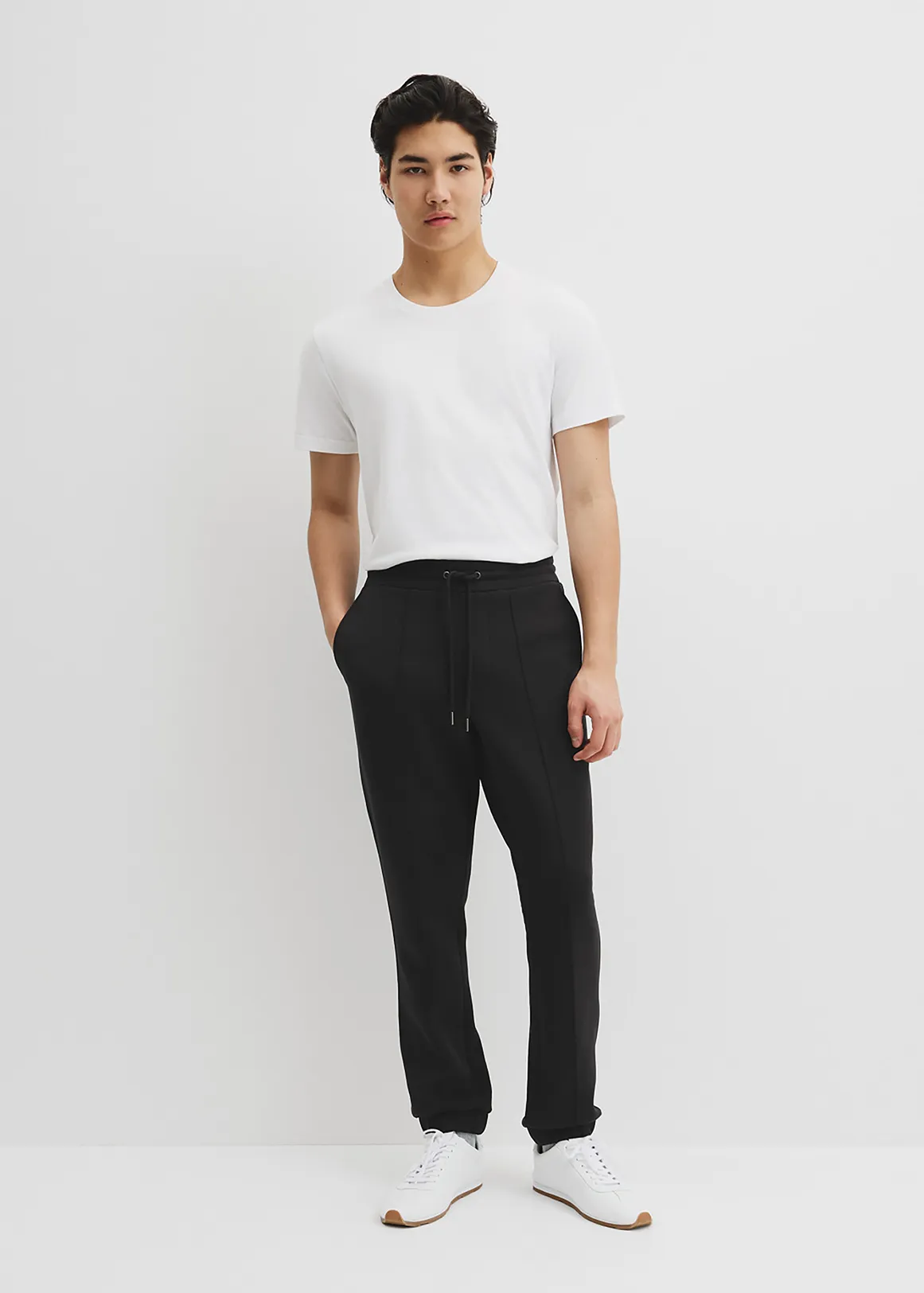 Pintuck Jogger - BLACK