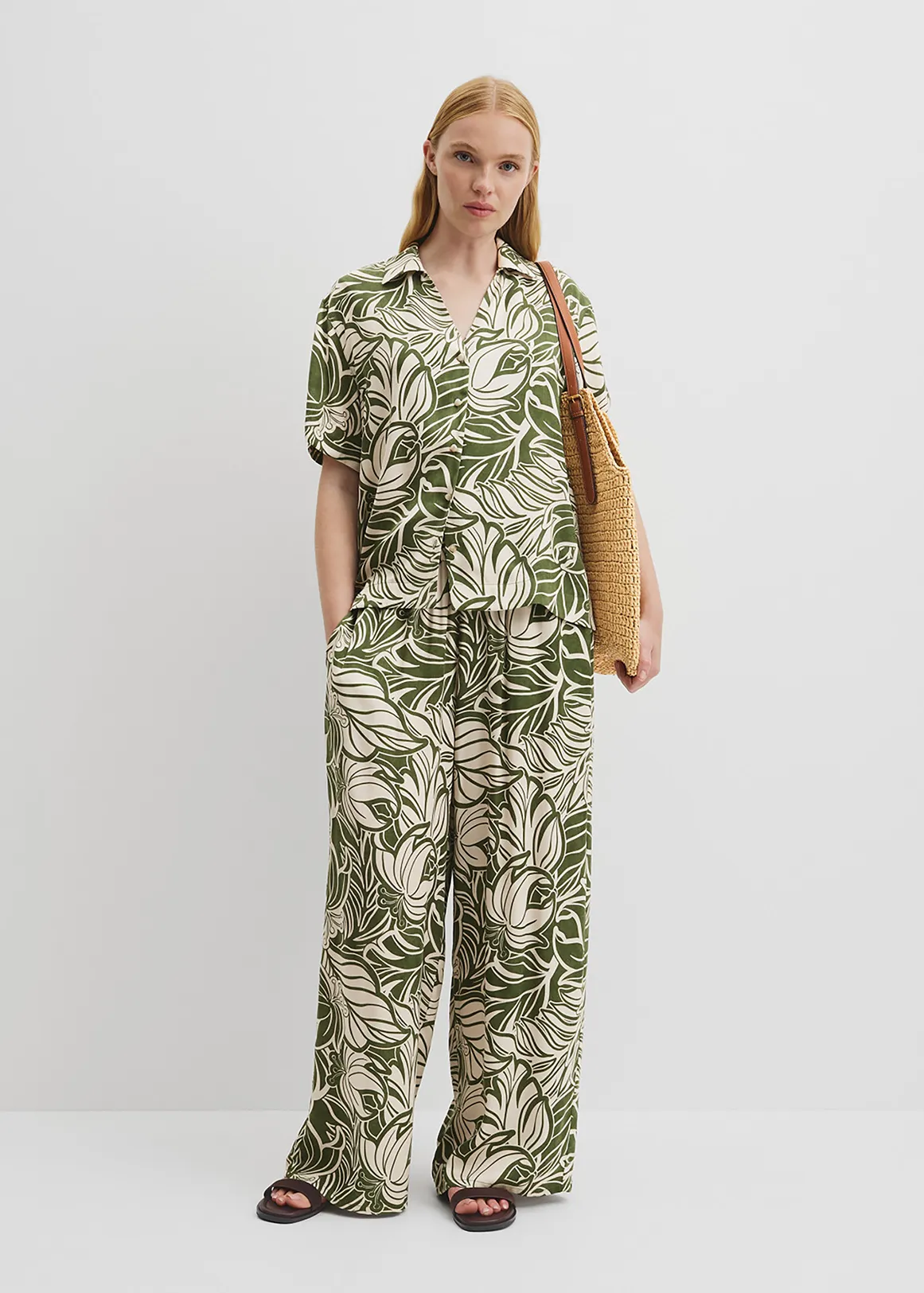 Print Short Sleeve Cupro Shirt - ETCHED TROPICAL