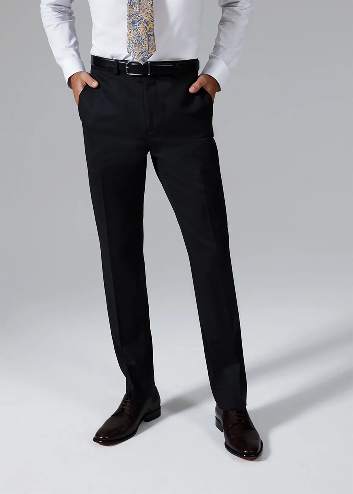 Regular Travel Pant - BLACK