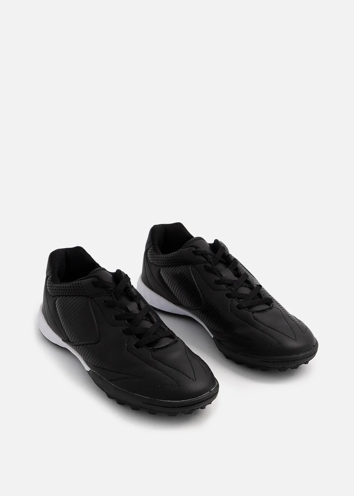 School Turf Trainers (Size 9-1) Younger Child - BLACK