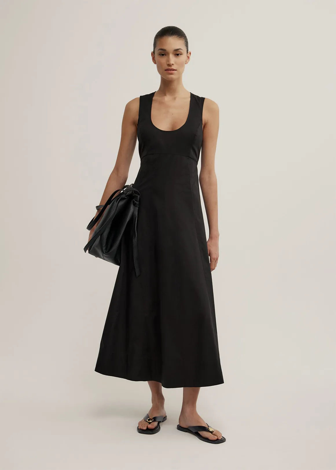 Scoop Neck Midi Dress - BLACK
