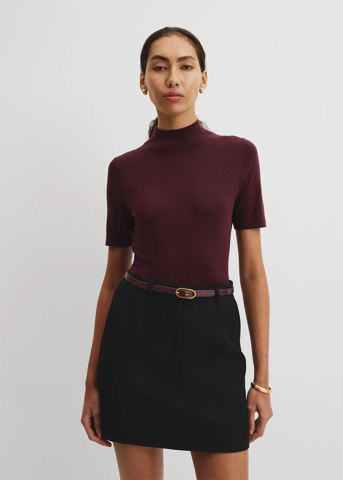 Short Sleeve Wool Silk Knit - PLUM