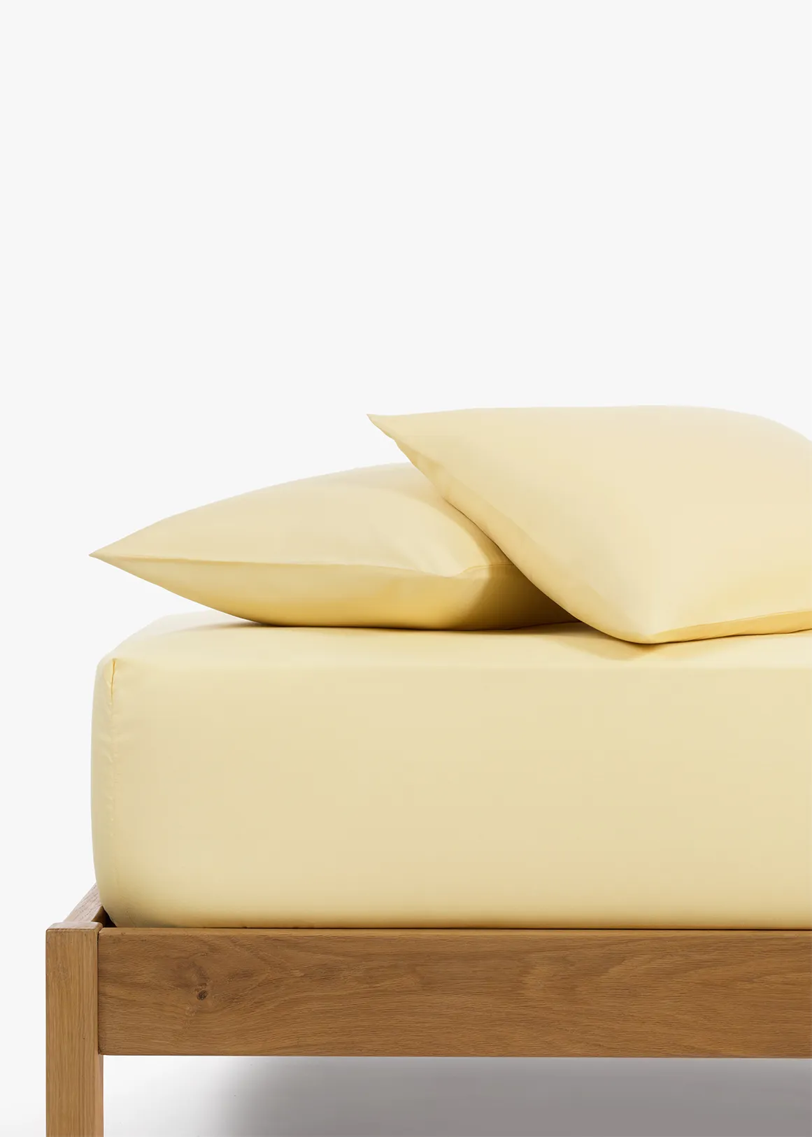 Silky Soft Hypoallergenic Recycled Microfibre Fitted Sheet Set - LIGHT YELLOW