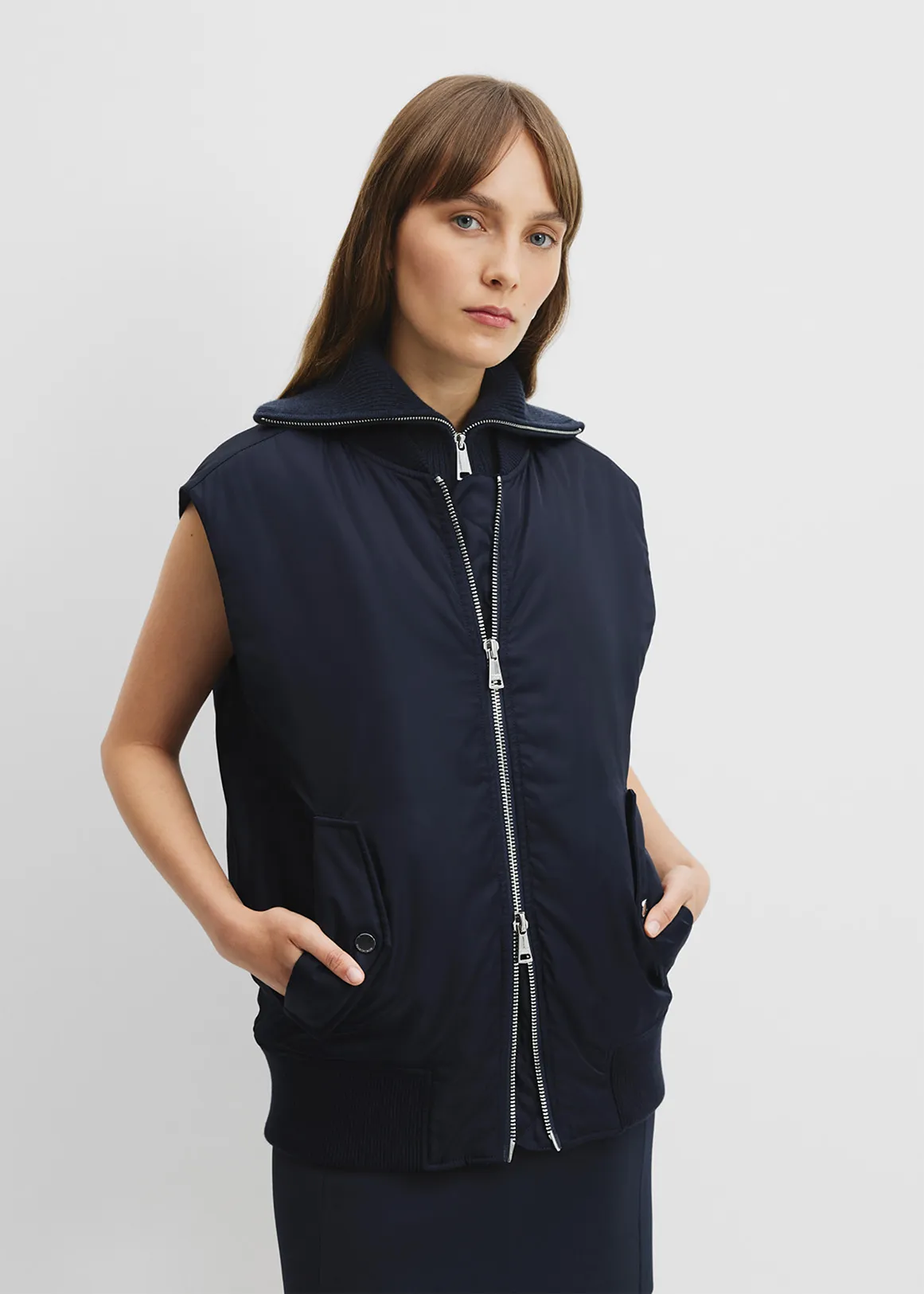 Sleeveless Bomber - NAVY