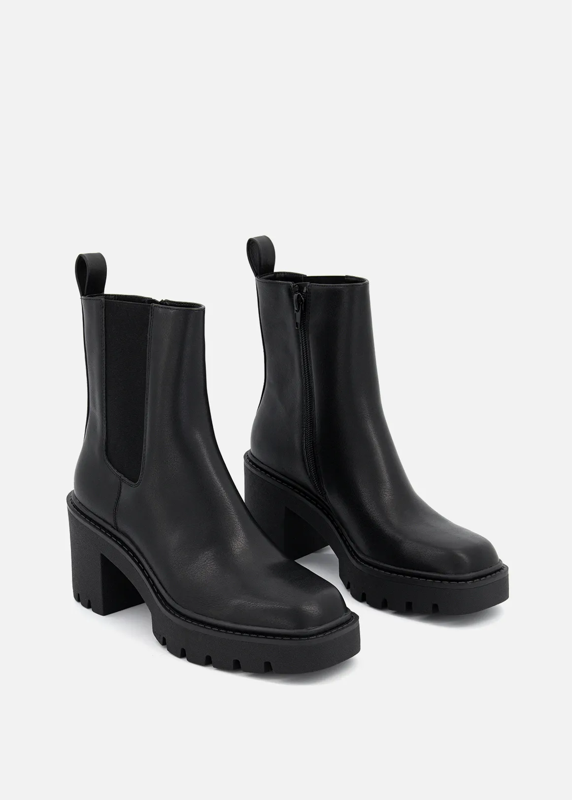 Smart Foam Chunky Block Heel Chelsea Boots - BLACK