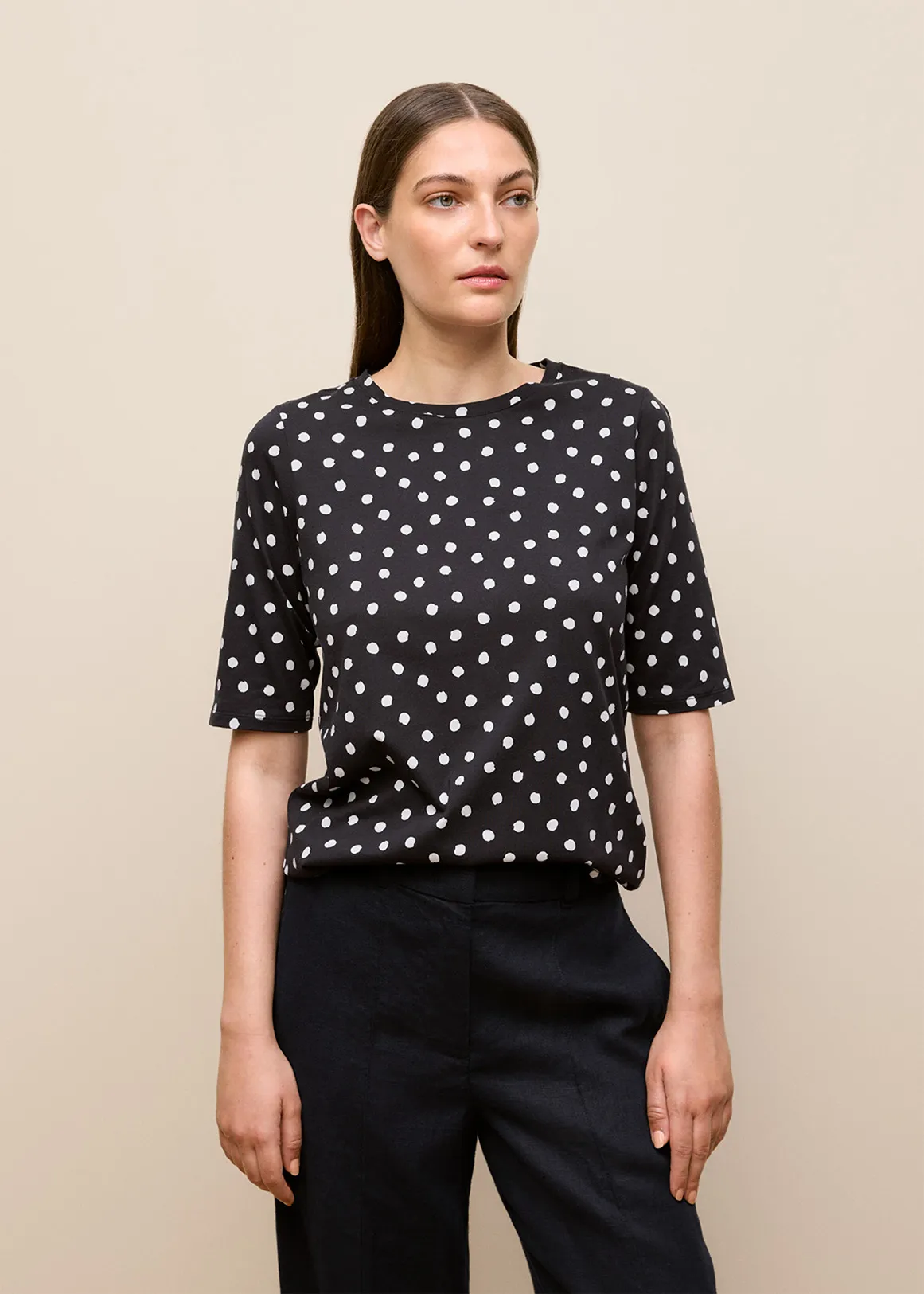 Spot Half Sleeve T-shirt - BLACK