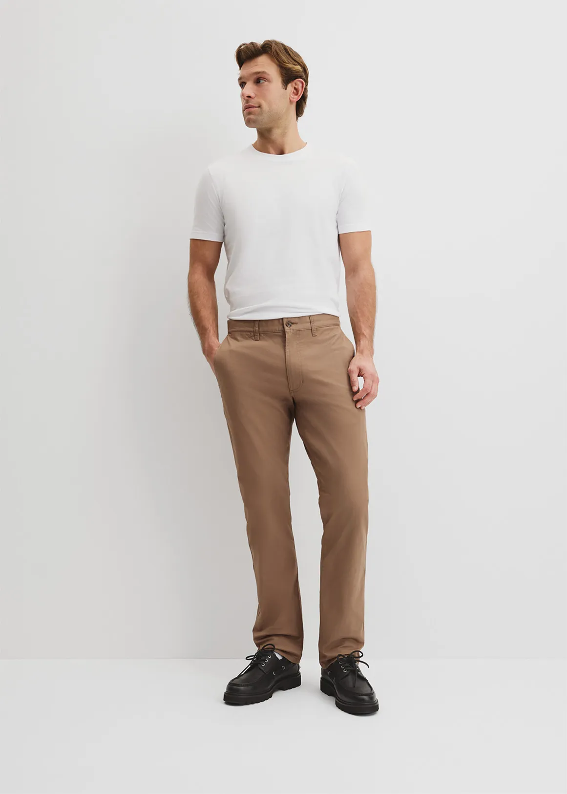 Standard Stretch Chino