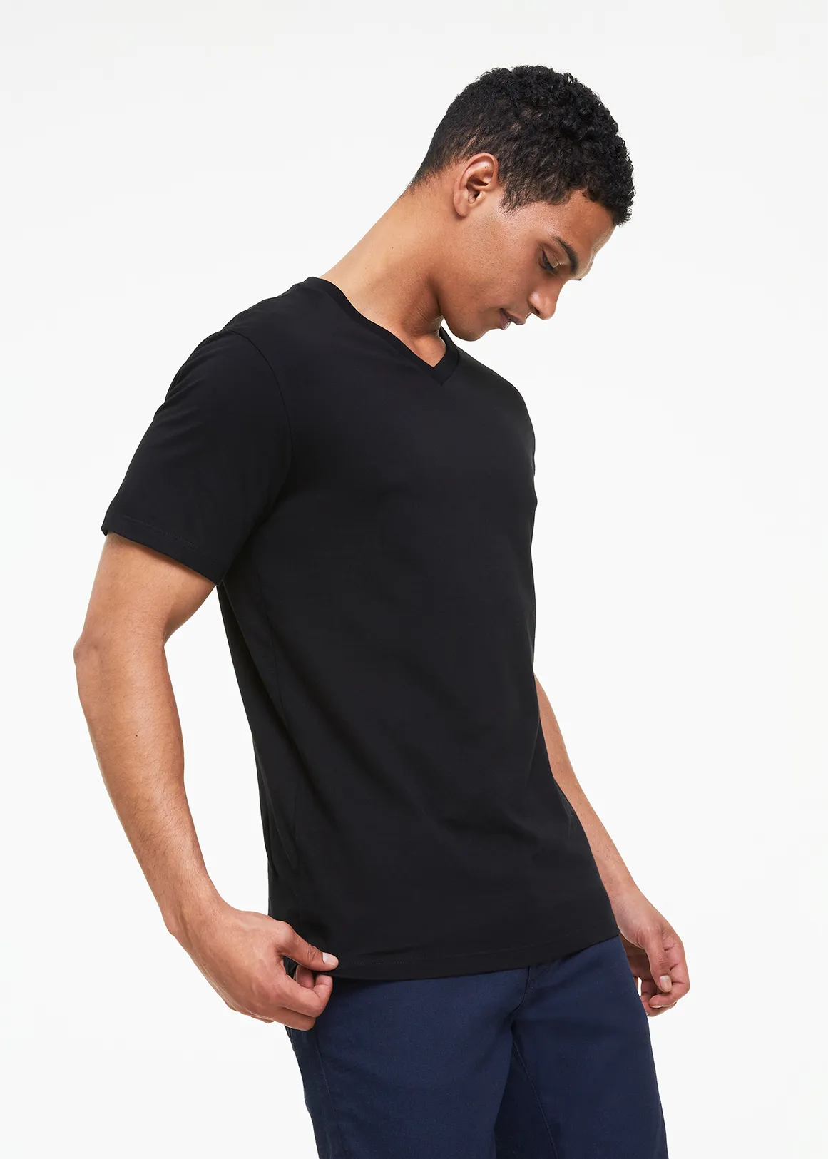 StayNew Slim Fit V-neck Cotton T-shirt - BLACK