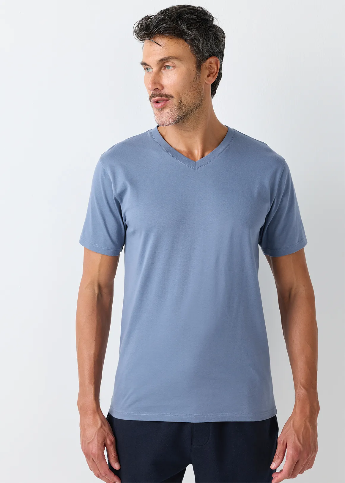 StayNew V-neck Slim Fit T-shirt - MEDIUM BLUE