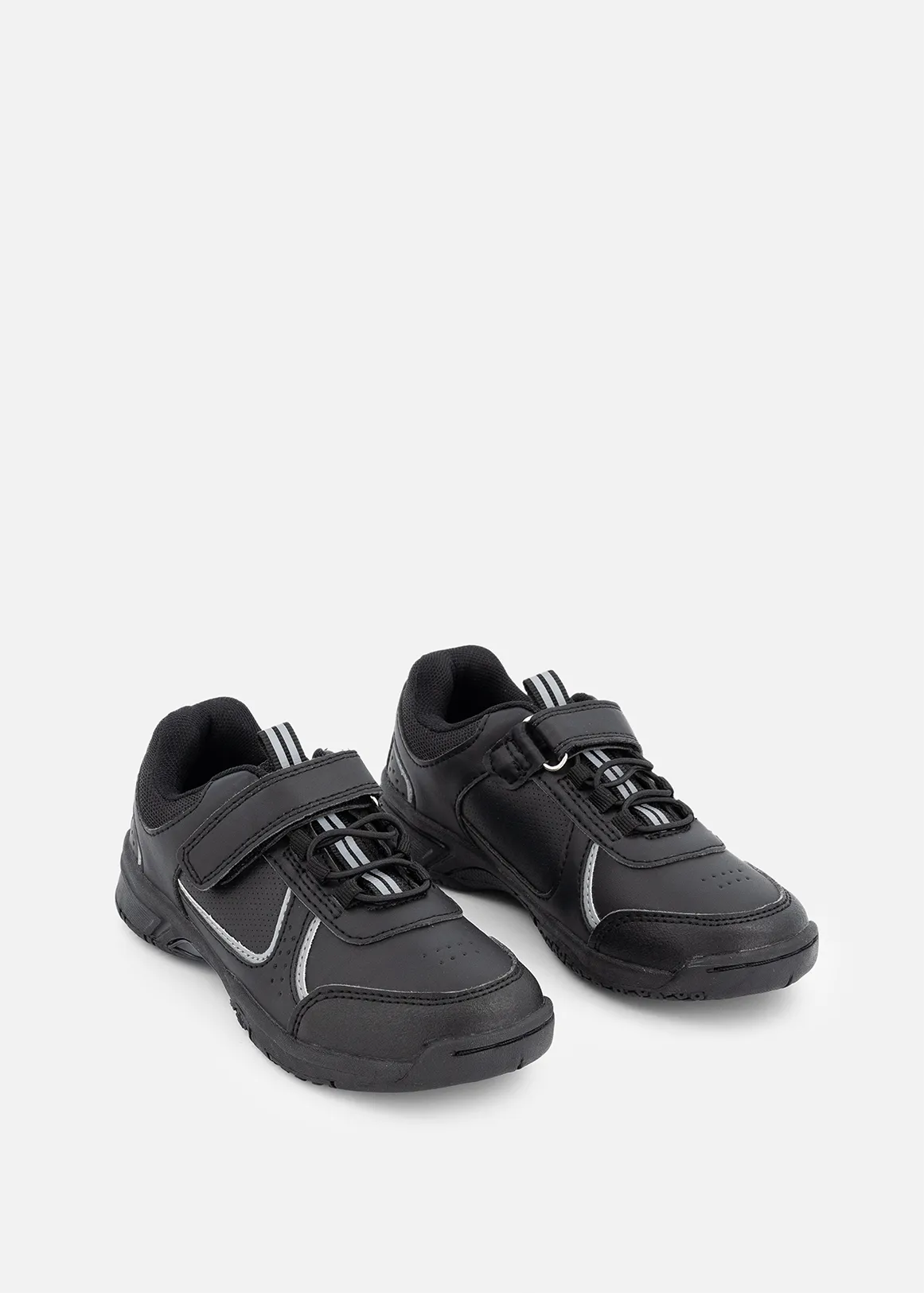 Trainers (Size 9 - 1) Younger Child - BLACK