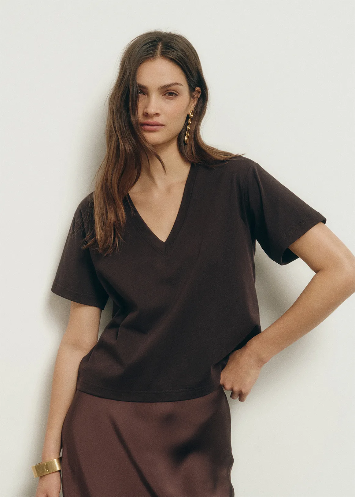 V Neck T-Shirt - ESPRESSO