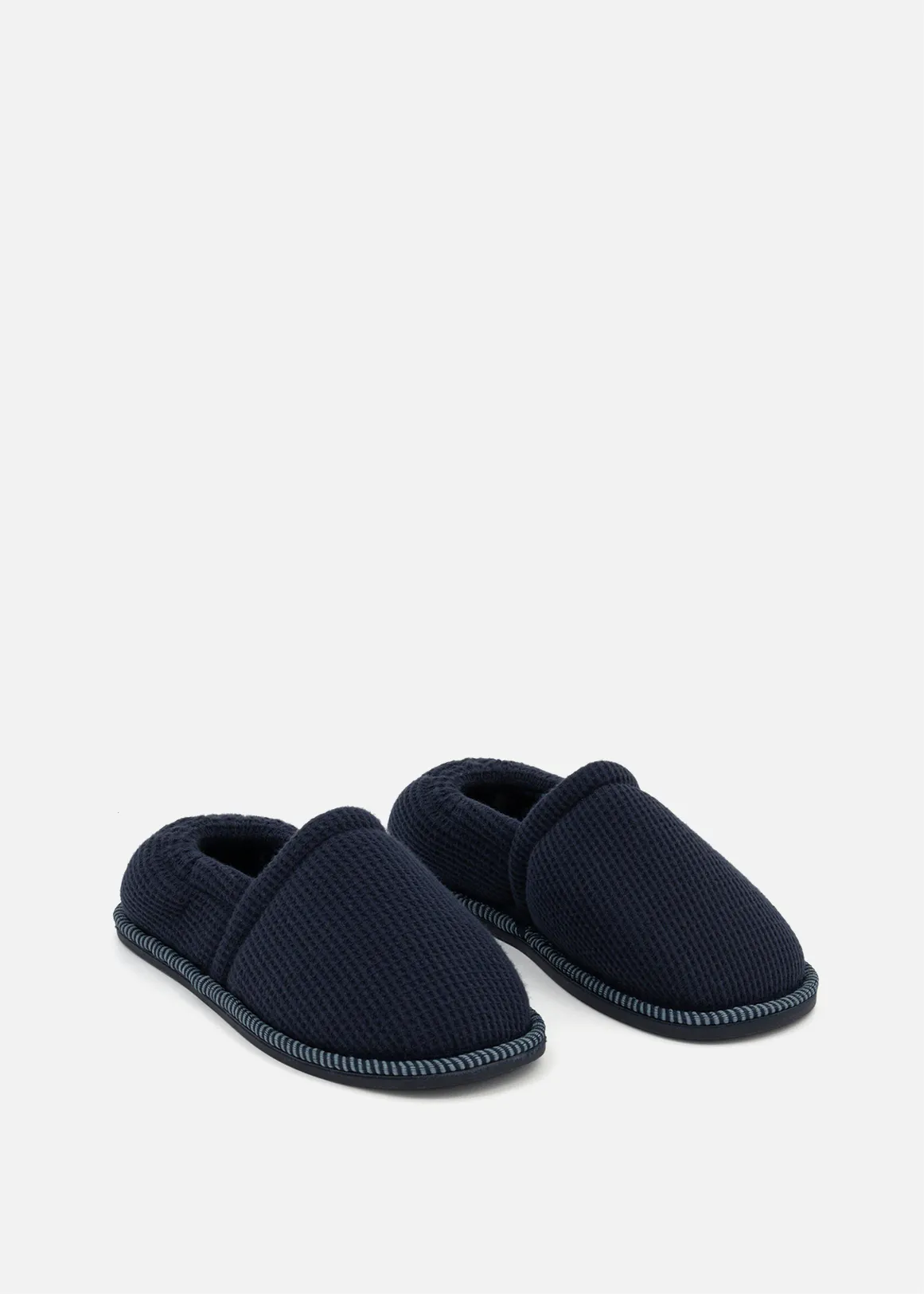 Waffle Stokie Slippers (Size 5-13) Younger Boy - NAVY