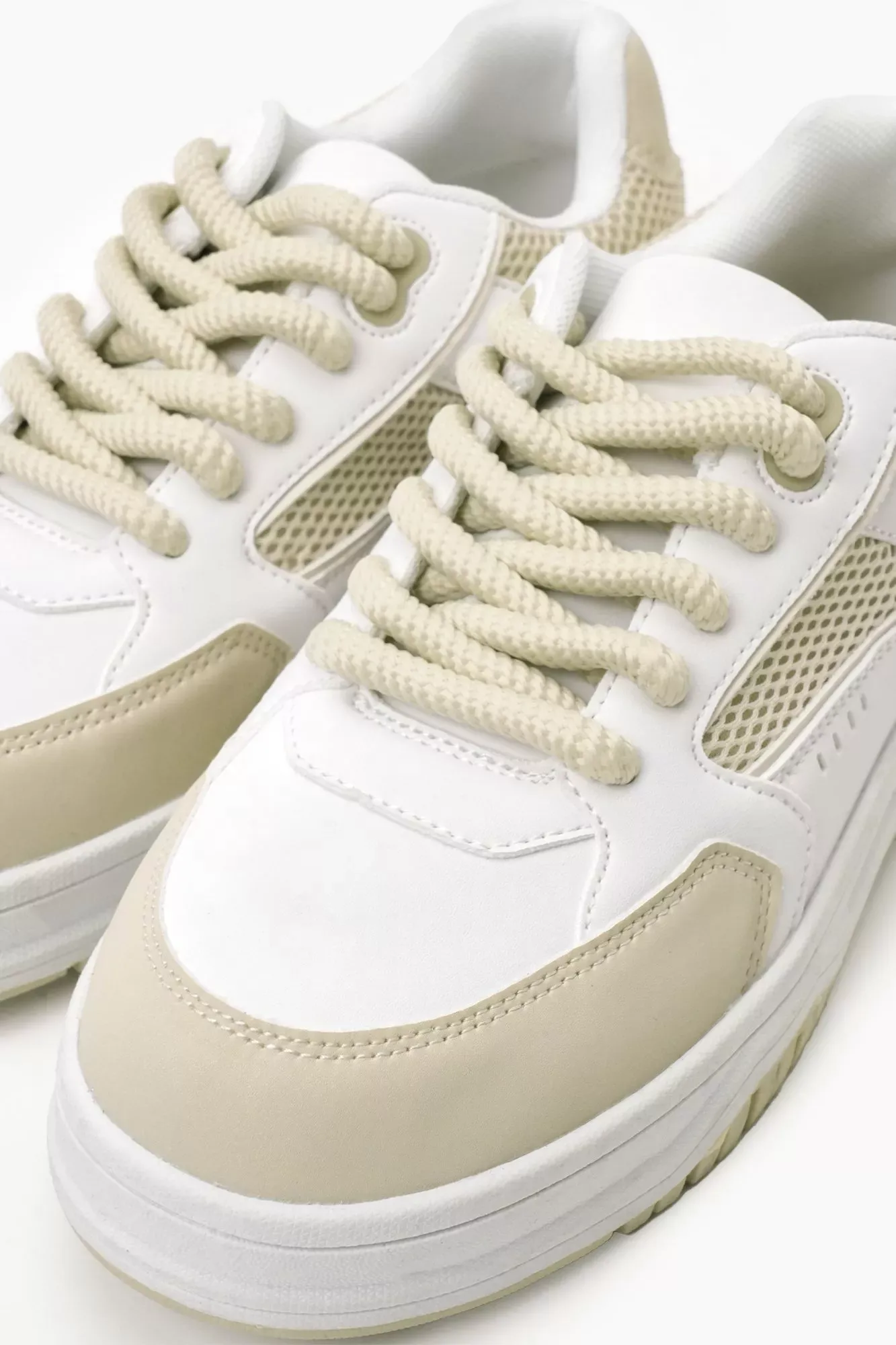 Lace-up Sneaker