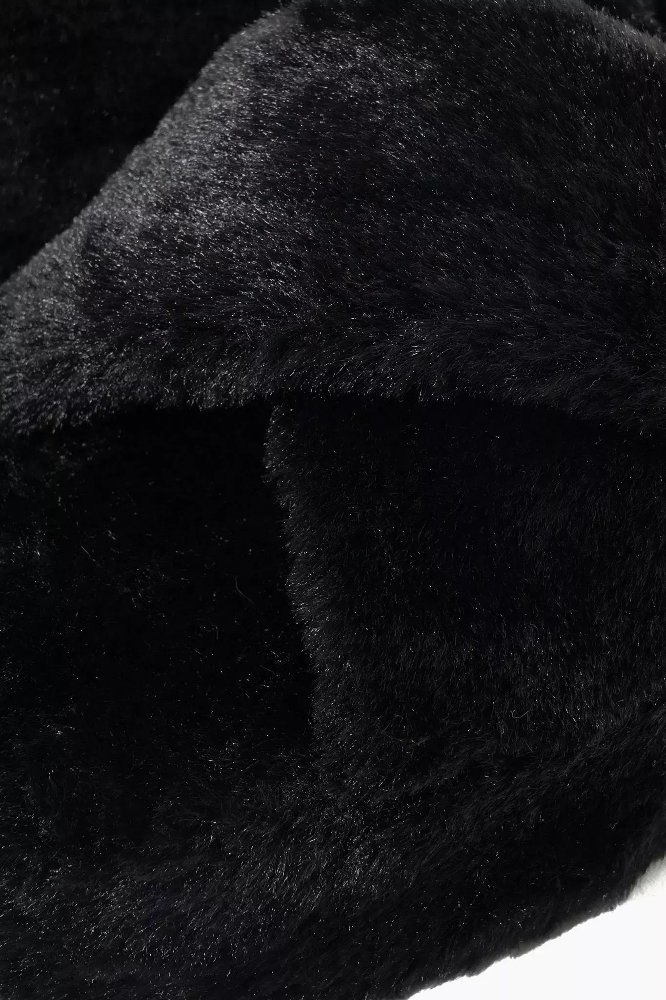 Crossover Fluffy Slippers