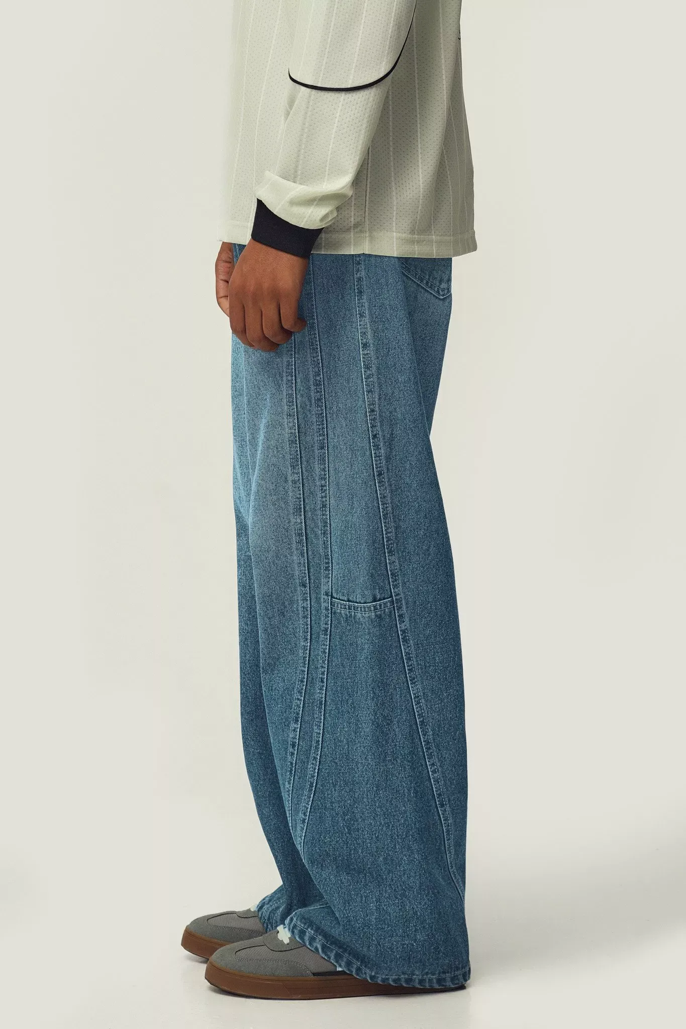 Rigid Straight Denim