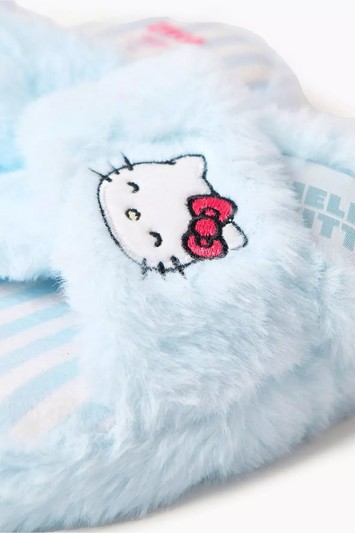 Hello Kitty Crossover Fluffy Slippers