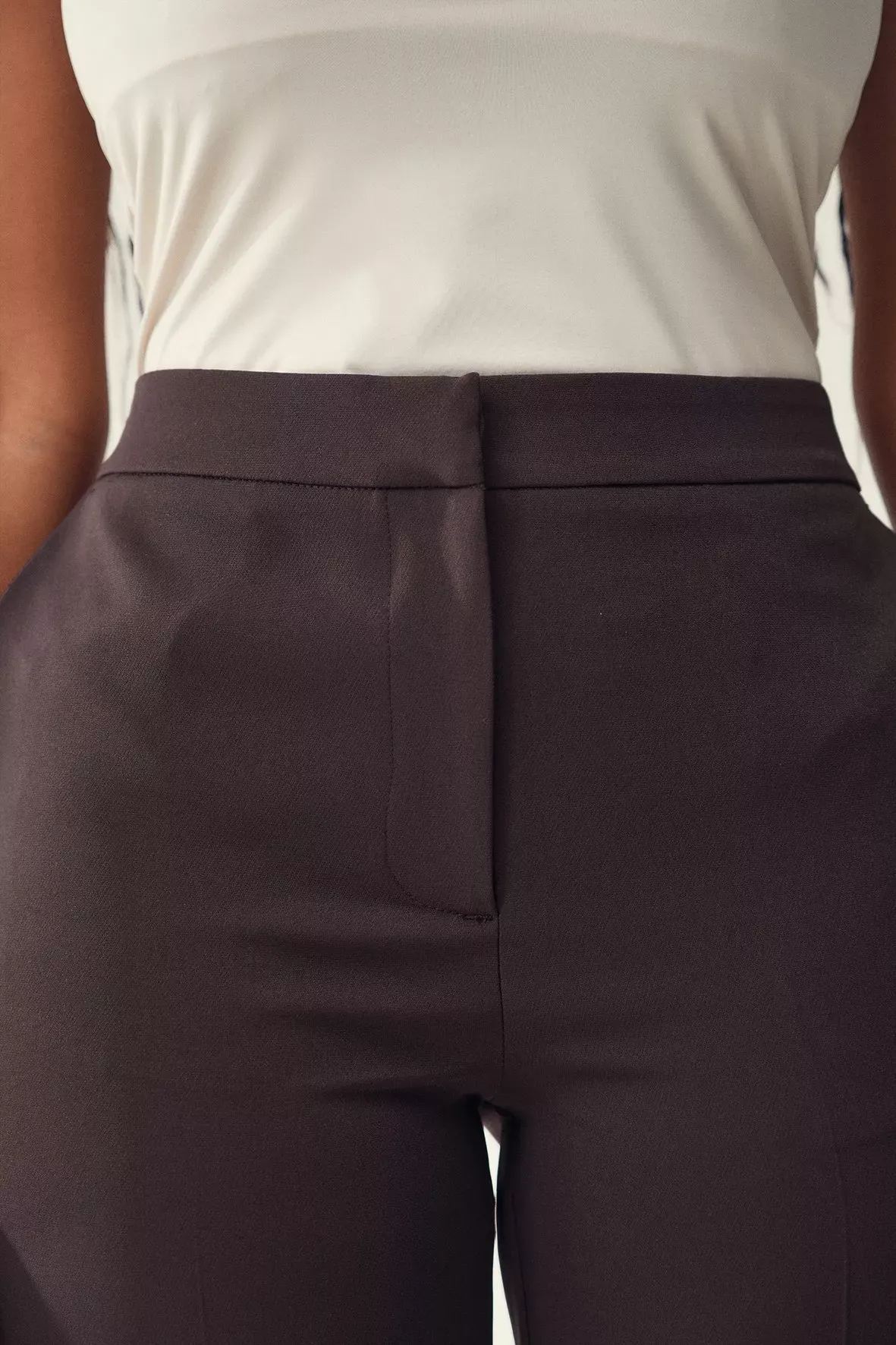 Tapered Pants
