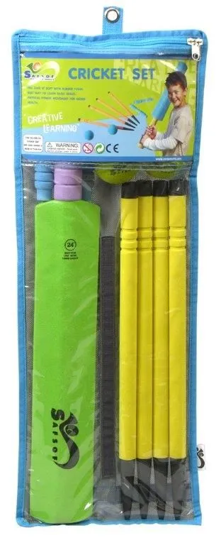 M & P World Cricket Set in Bag