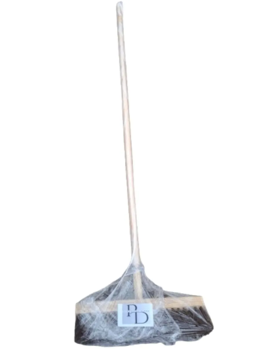 600mm Hard Platform Broom