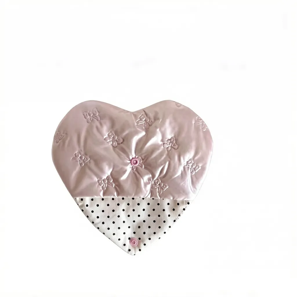 Heart-Shaped Glasses Case with Soft Quilted Lining, Portable Eyeglasses