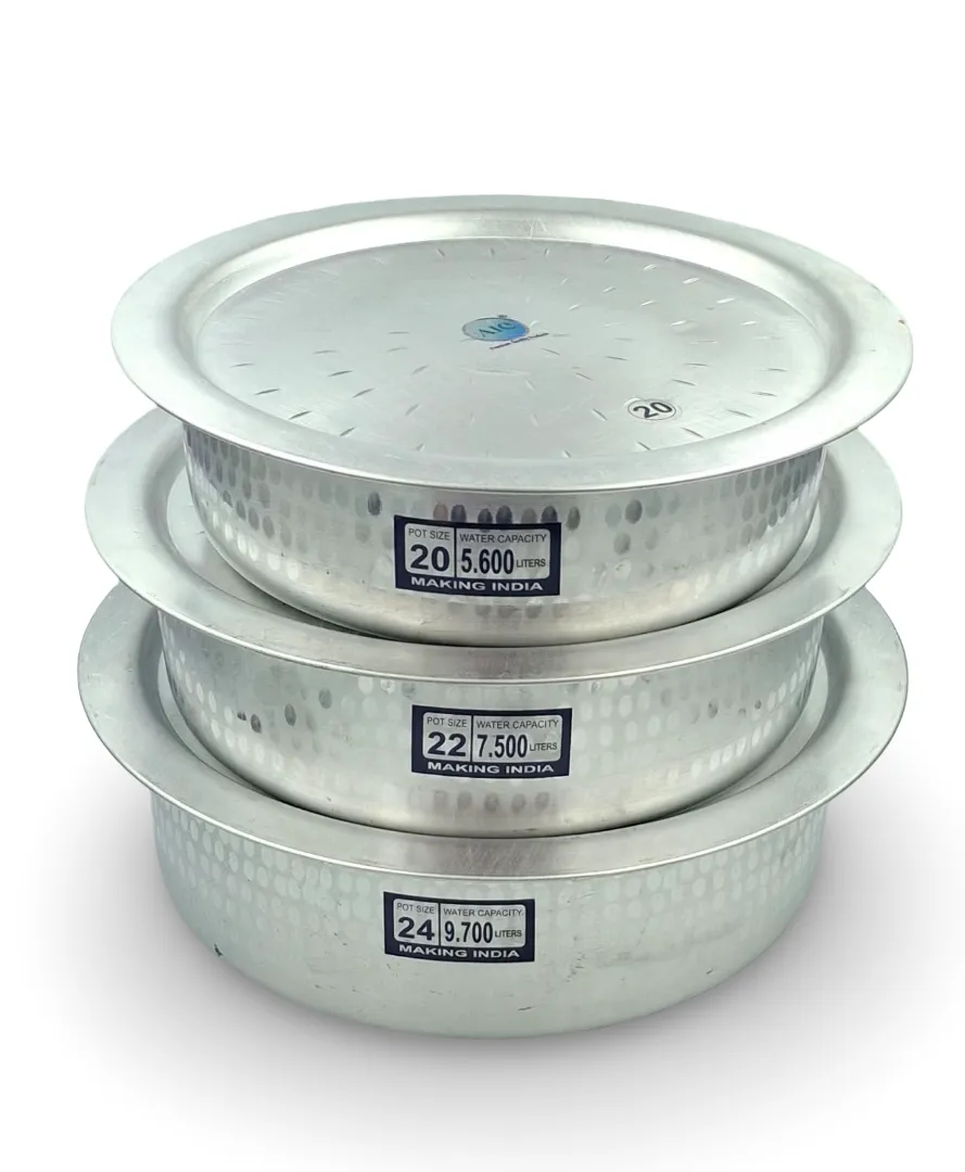 Aluminium Set Of Three Pots