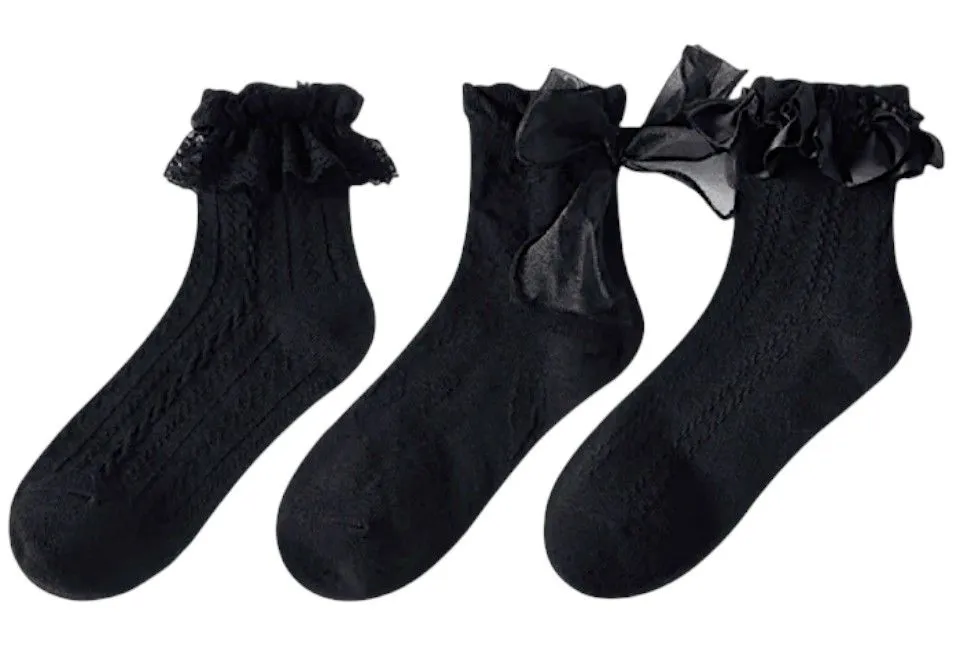 6 Pairs Women`s Patterned & Lace Ankle Socks - White, Black