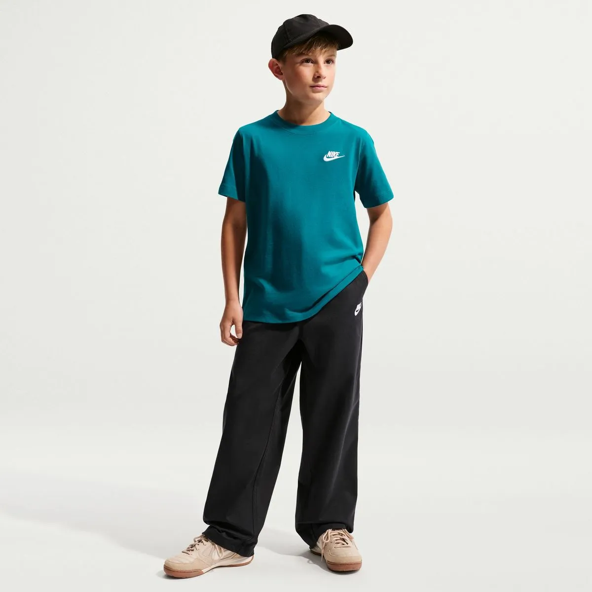 Nike Older Kids' Sportswear T-Shirt